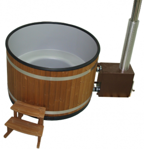 Hottub voorzijde Jacuzzi huren Limburg